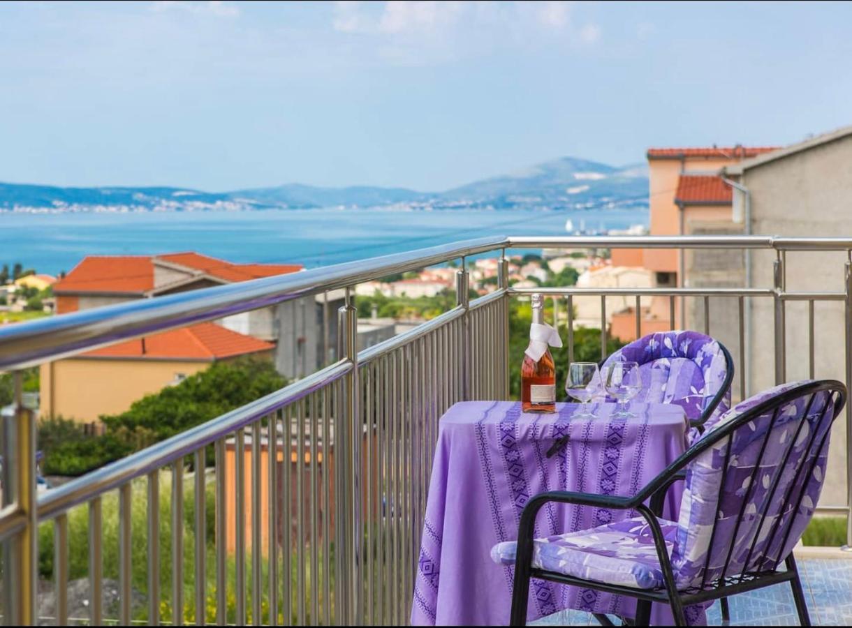 Villa Ana Kaštel Sućurac Bagian luar foto