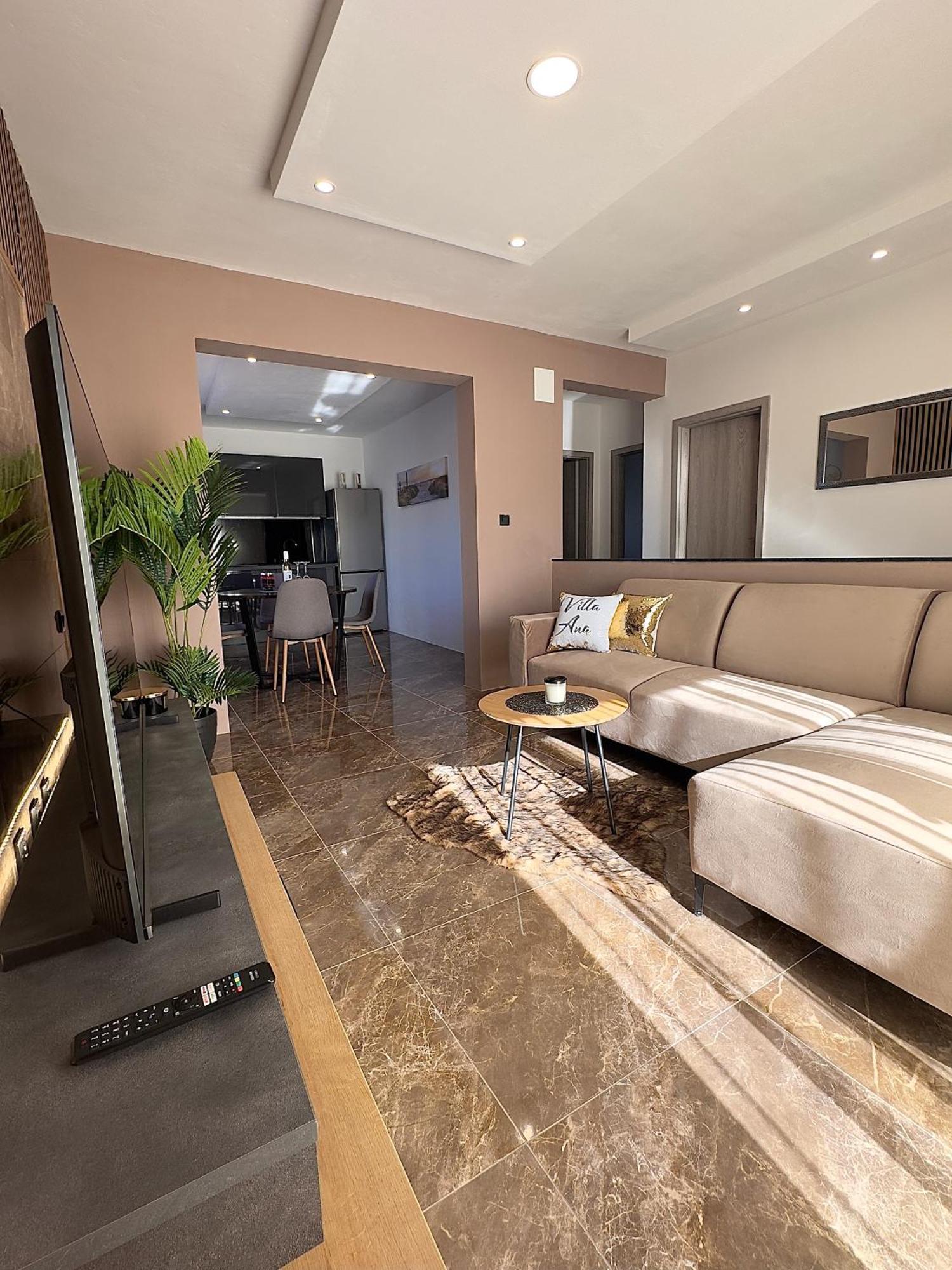 Villa Ana Kaštel Sućurac Bagian luar foto